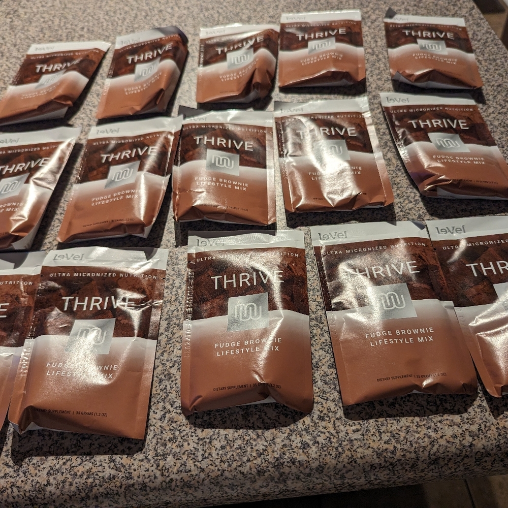 15 individual thrive shakes